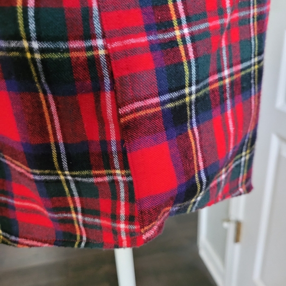 LL Bean Women's Flannel Red Plaid, SZ M, Relaxed Fit - Picture 8 of 10